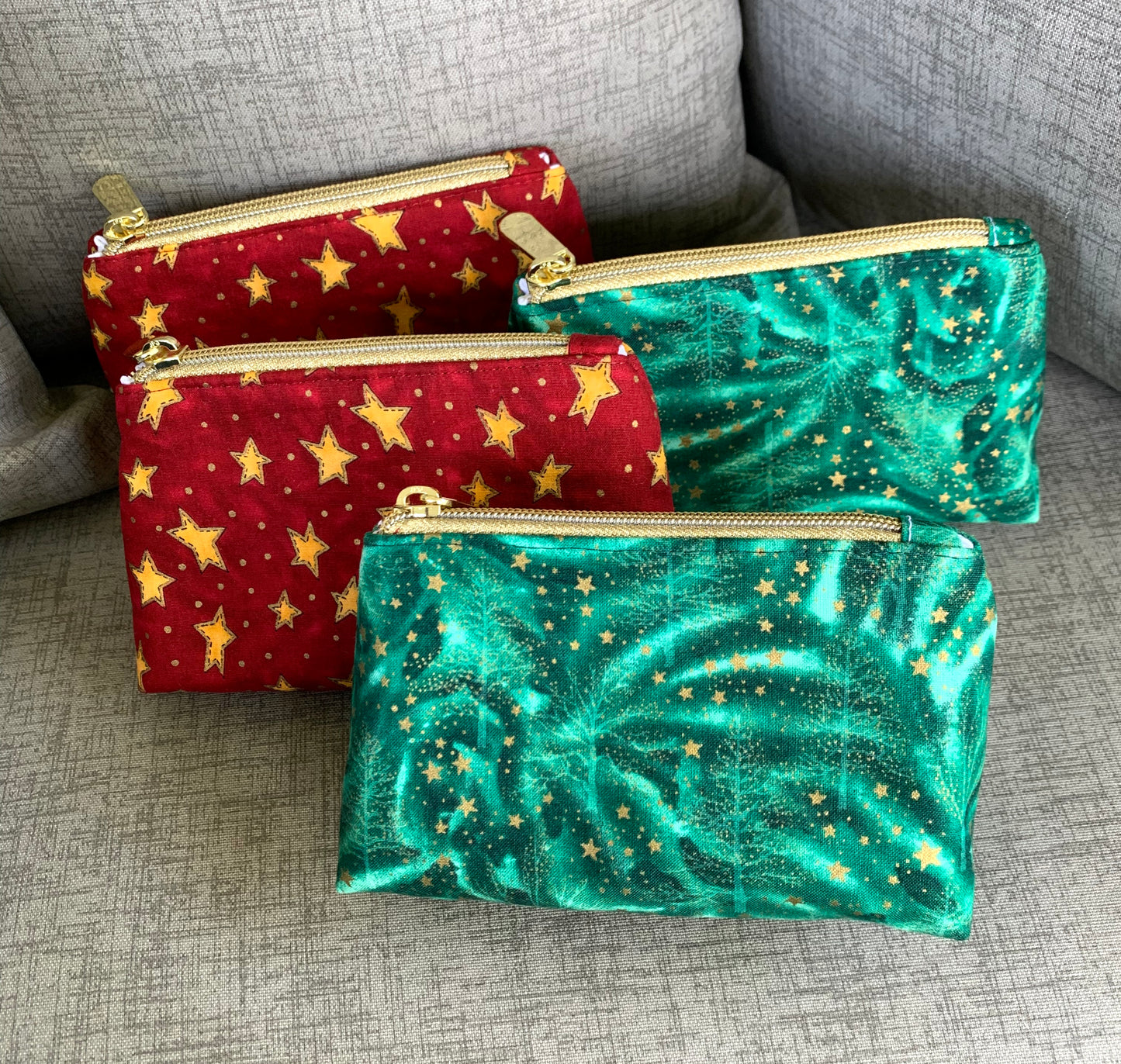 Small Boxed-Bottom Pouch - With Metallic Nylon Zipper