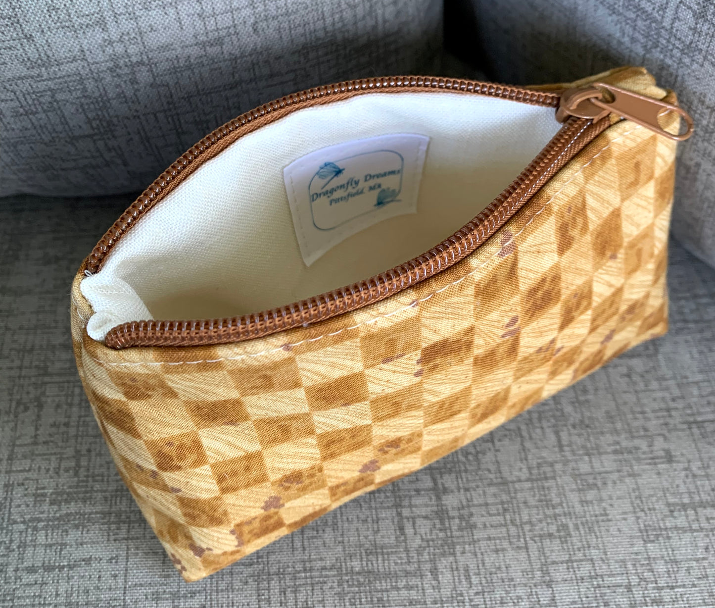 Small Boxed-Bottom Pouch - With Nylon Zipper