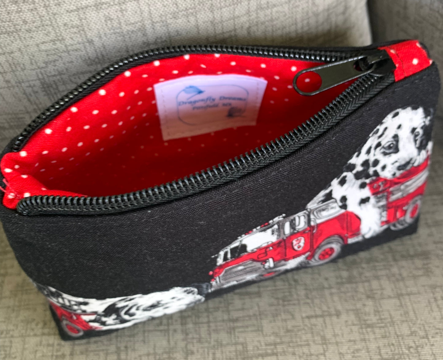 Small Boxed-Bottom Pouch - With Nylon Zipper