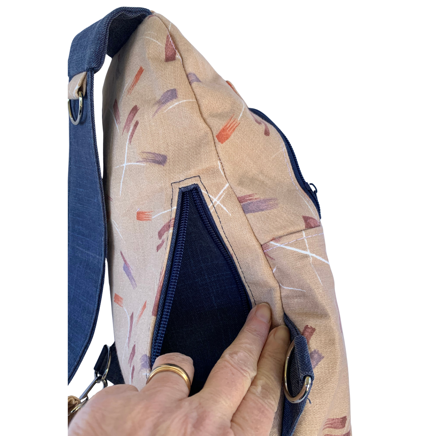 Retro-Style Sling - Brush Strokes