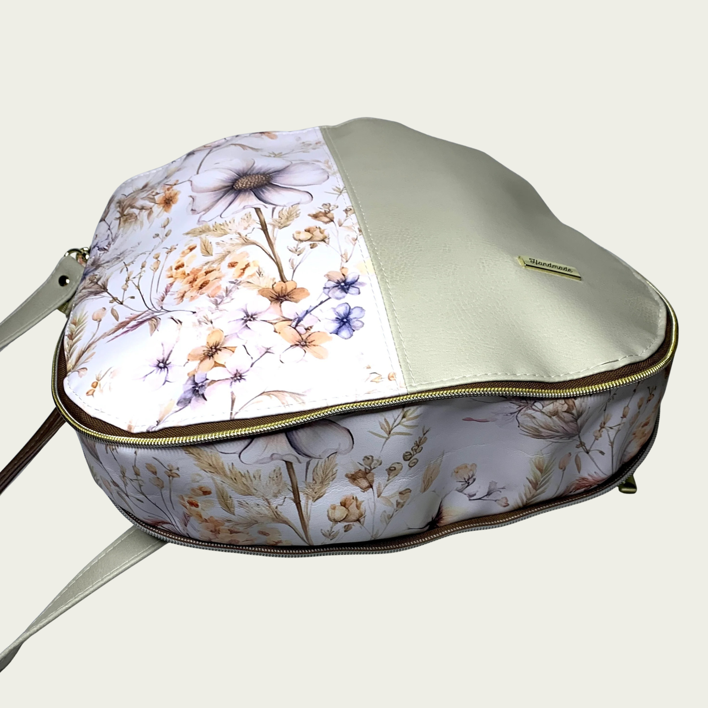 Elise Expandable Slouch - Beige Floral