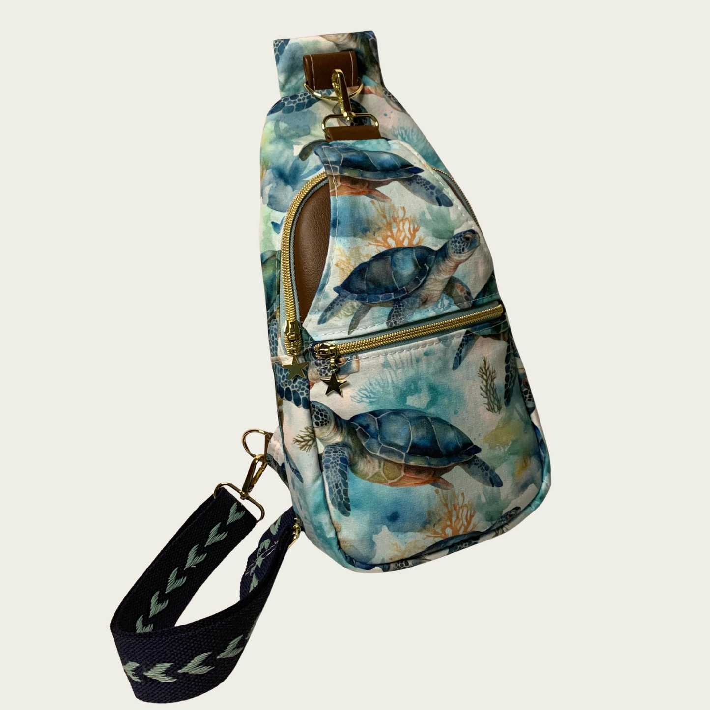 Retro-Style Sling - Sea Turtles