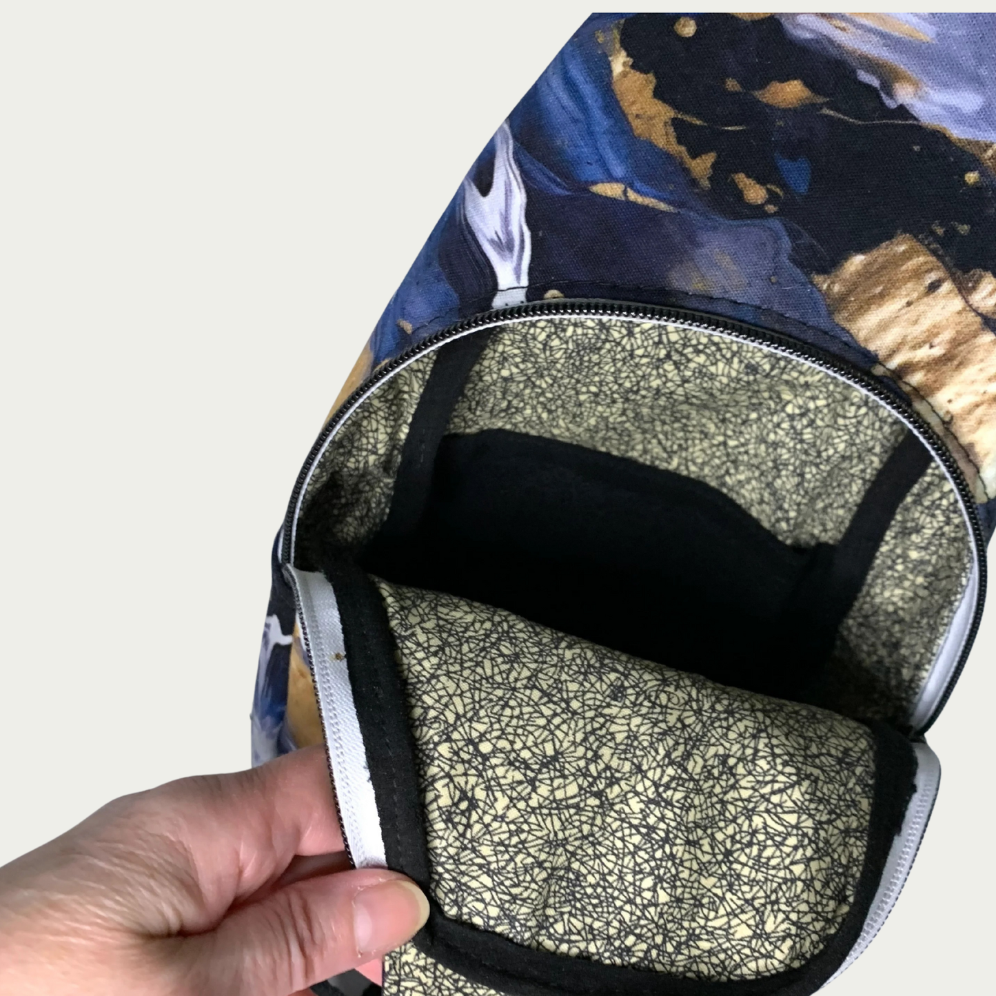 Retro-Style Sling - Aldergrove