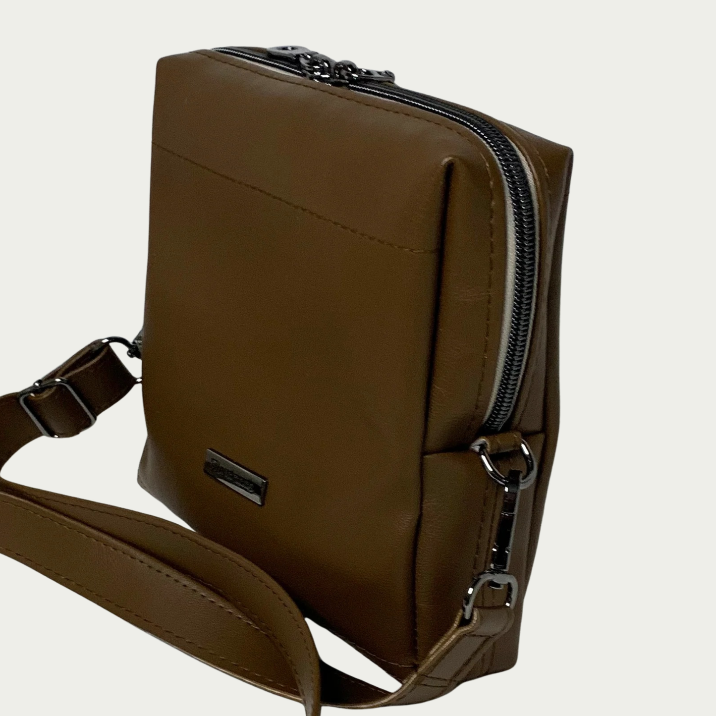 Contrary Lisa Boxy Crossbody - Brown Vinyl