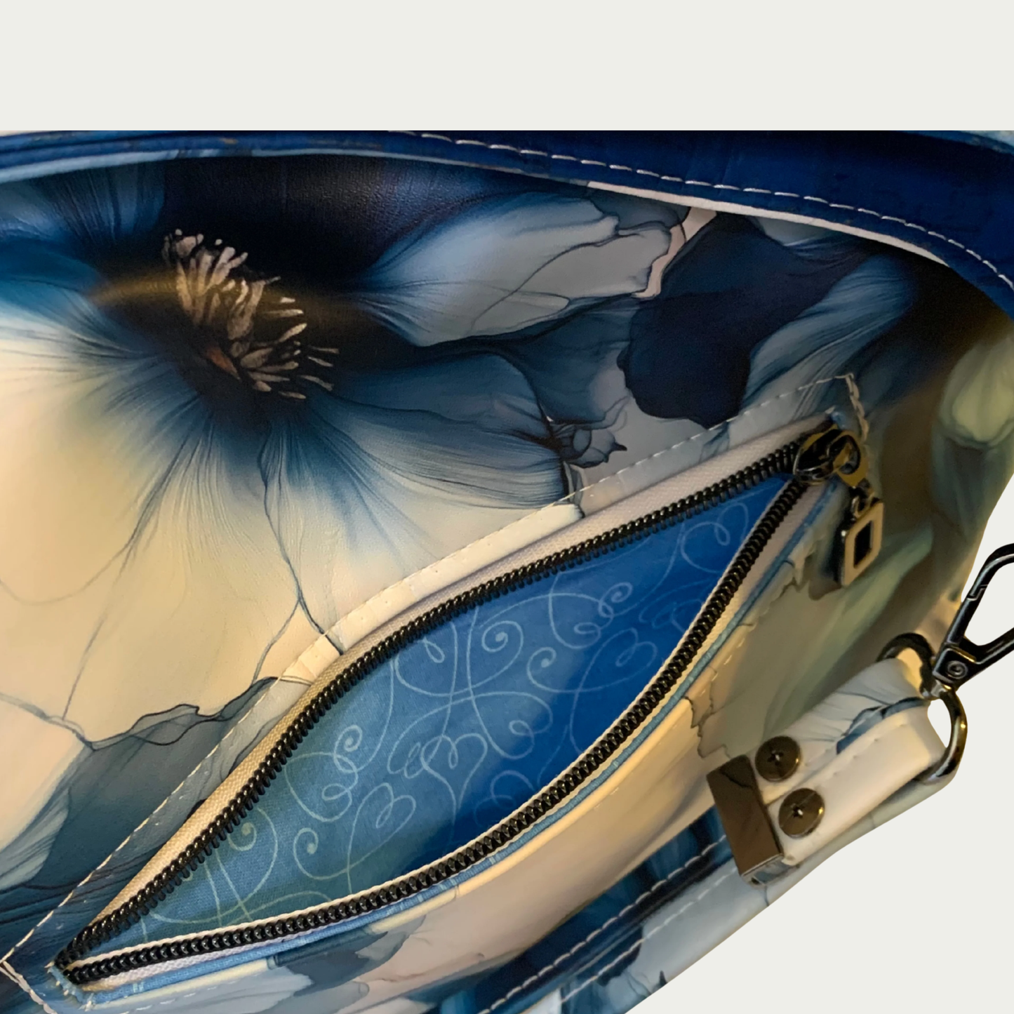 Simplistic Slouch Shoulder Bag - Sapphire Blue Flowers