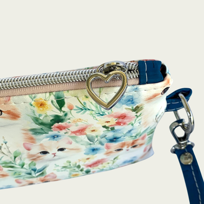 Shazzy Wristlet - Vintage Kitties