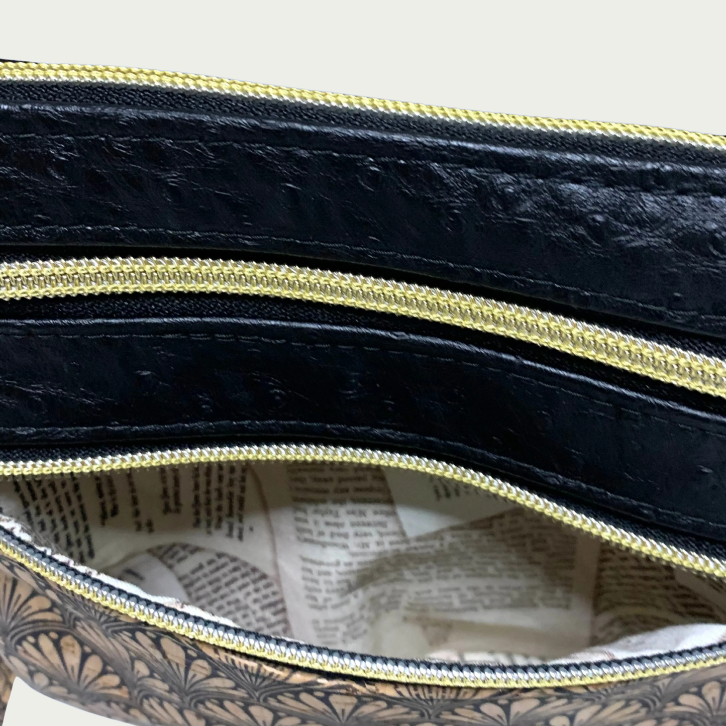 Zippy Crossbody - Cork Shells