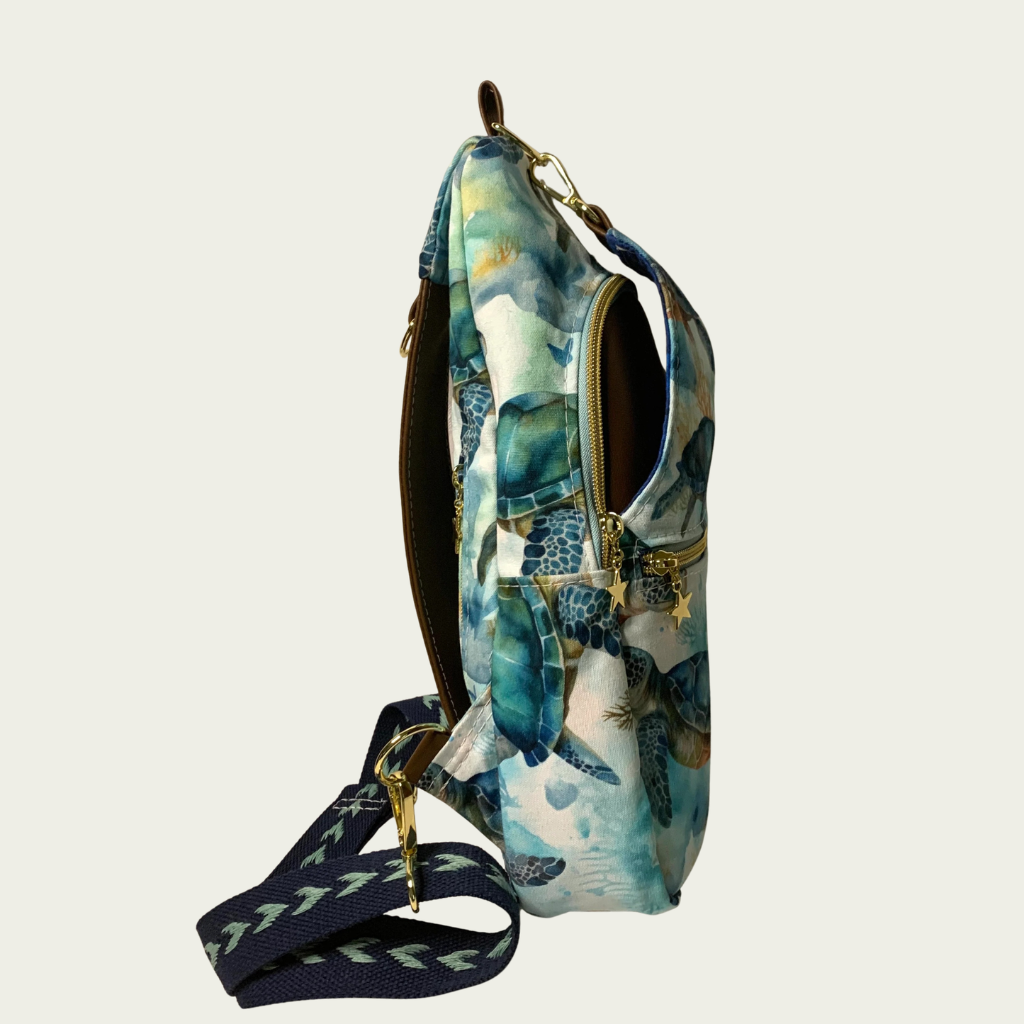 Retro-Style Sling - Sea Turtles