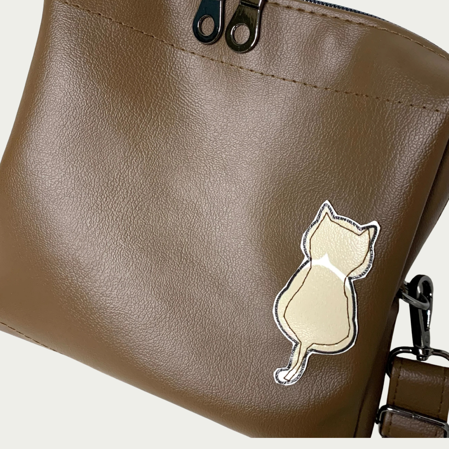 Contrary Lisa Boxy Crossbody - Brown Vinyl