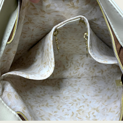 Elise Expandable Slouch - Beige Floral