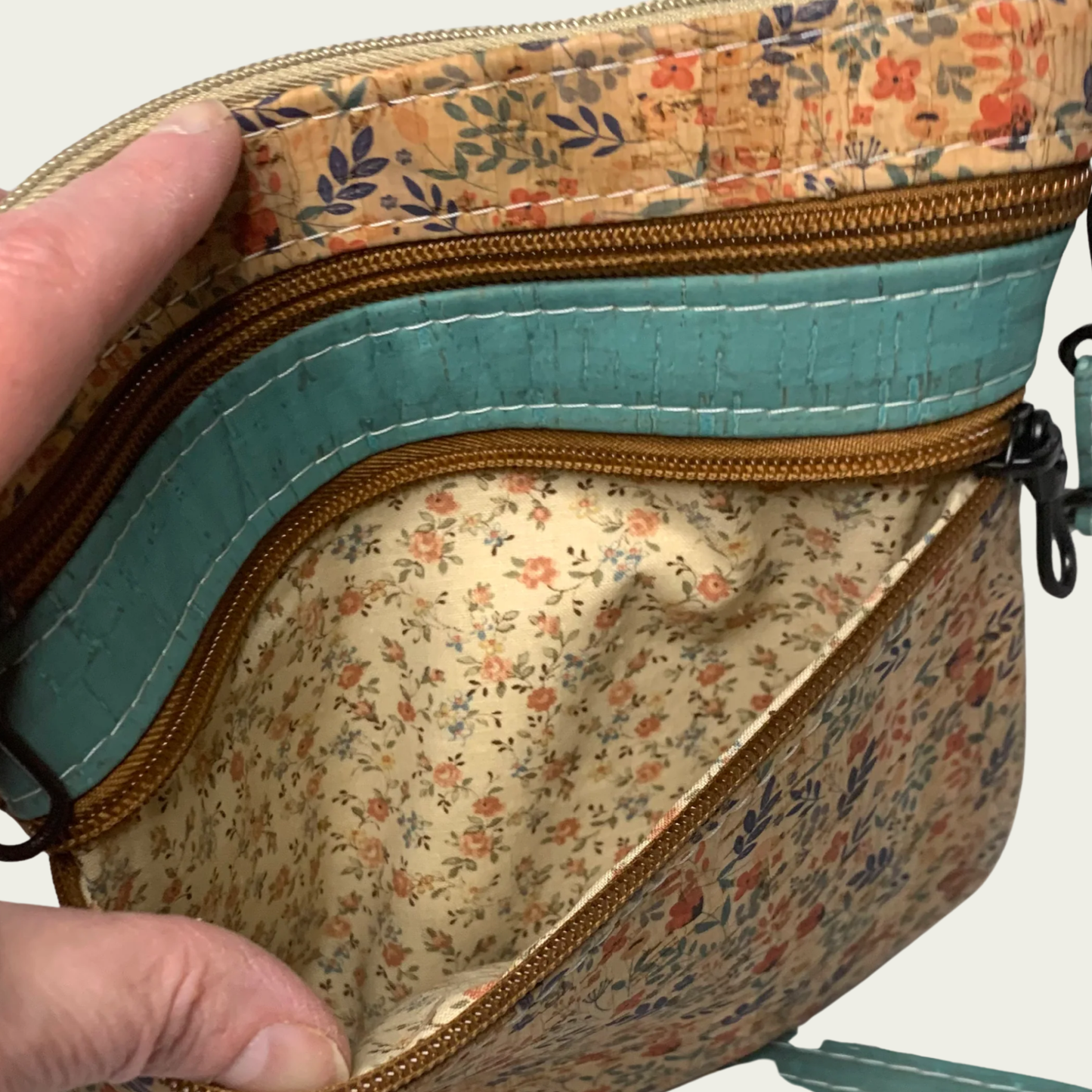 Zippy Crossbody - Turquoise Meadow Cork