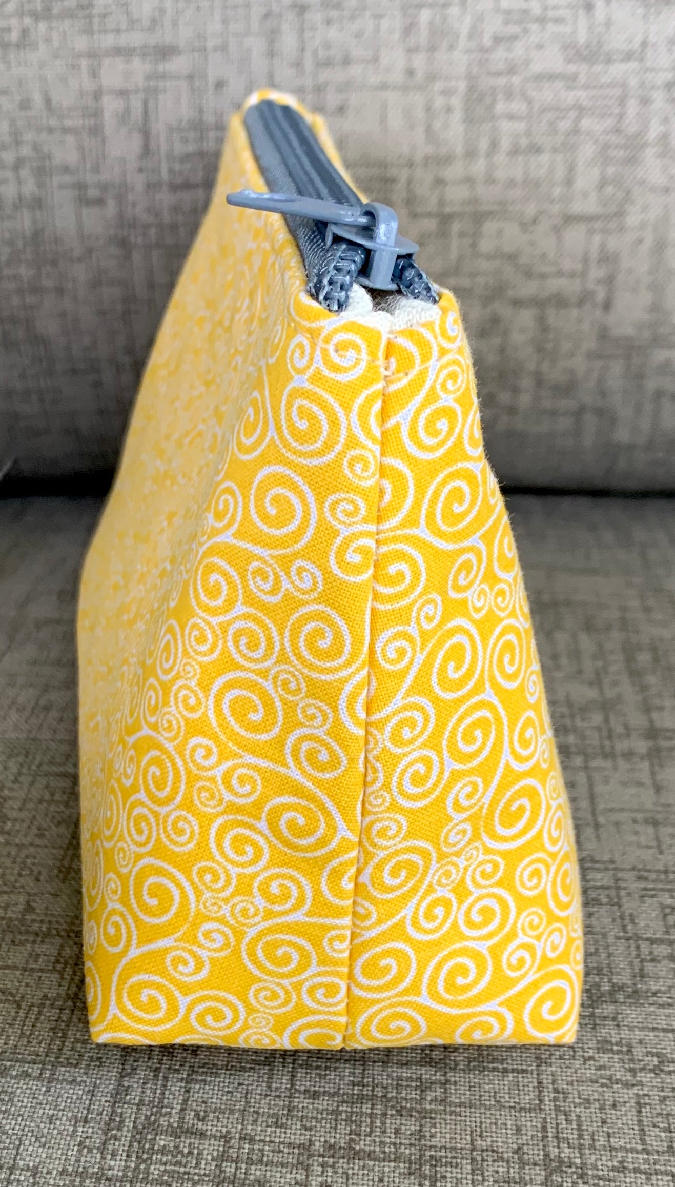 Small Boxed-Bottom Pouch - With Nylon Zipper