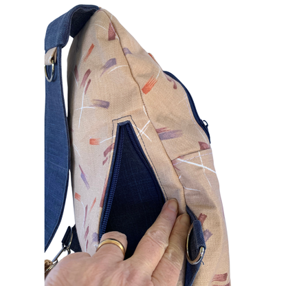 Retro-Style Sling - Brush Strokes