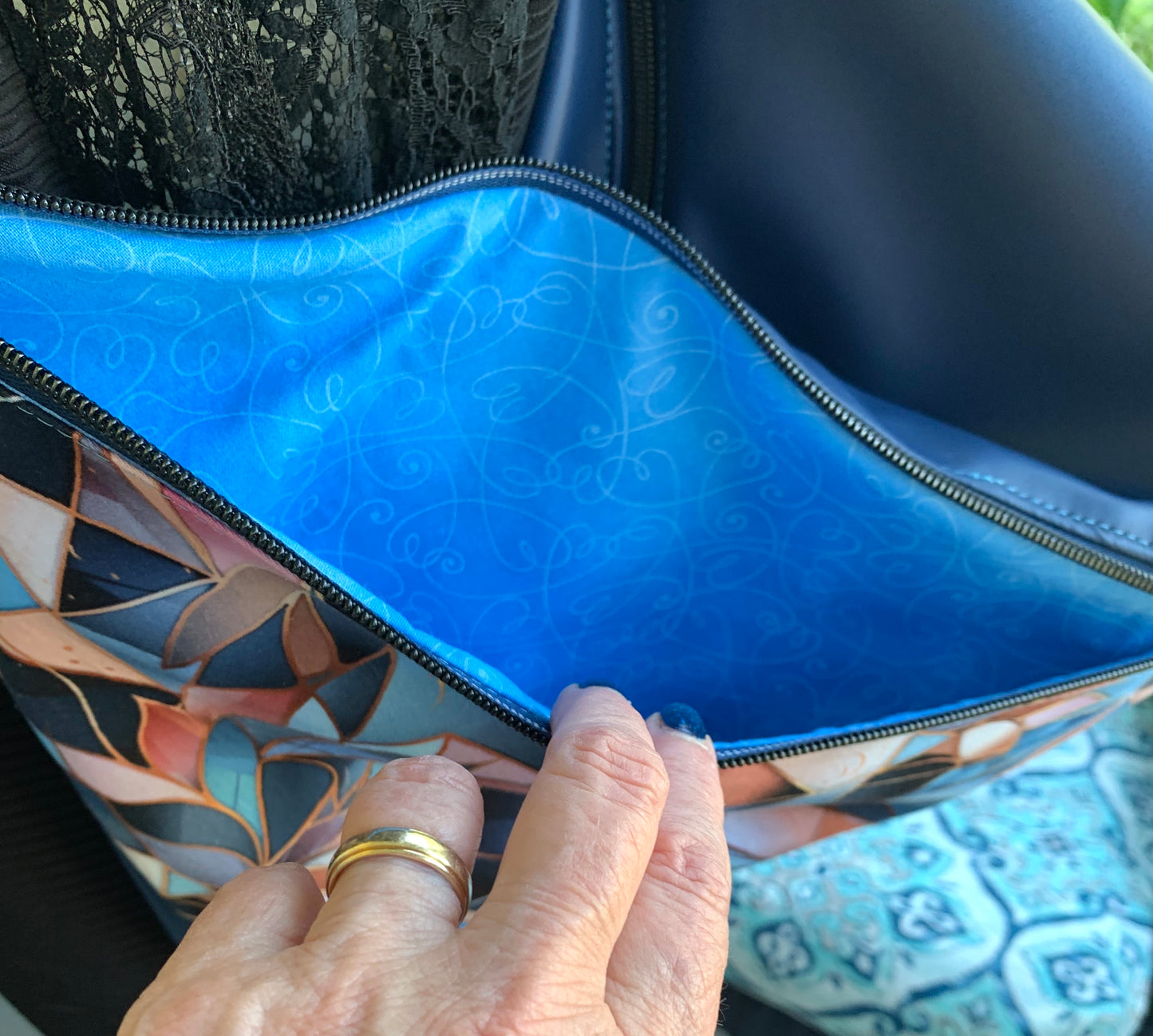 Triangular Shoulder Bag - Navy Geometric